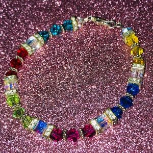 ❤️💙 Multicolor Iridescent Beaded Clasp Bracelet